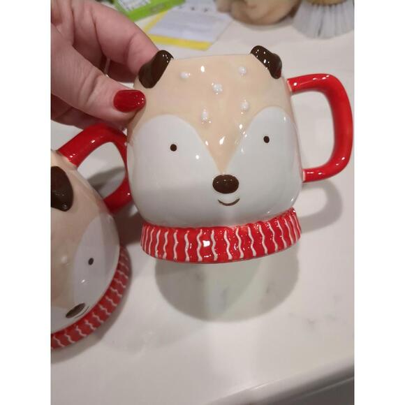 Target Deer Reindeer Coffee Mug Wearing Scarf Christmas Winter Set Of 2 - Picture 2 of 5